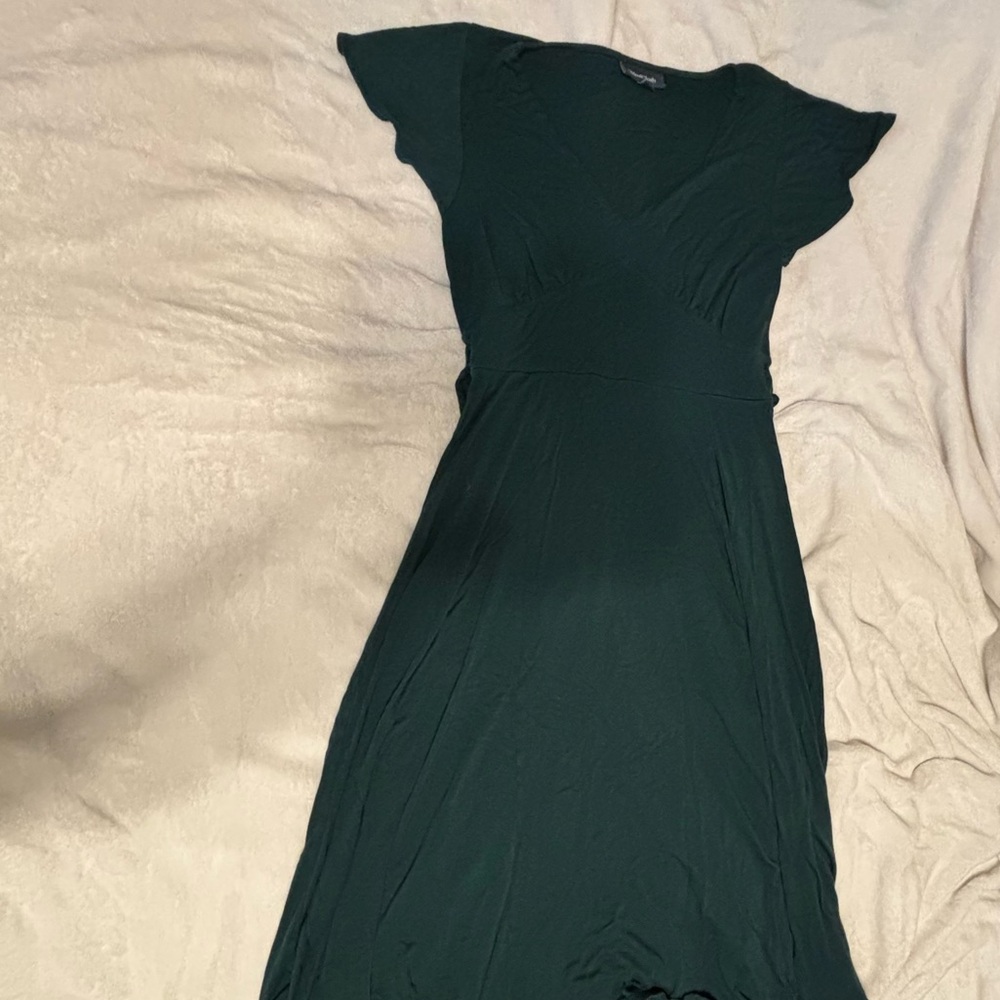 Modcloth Green Sheath Dress V-neck Flutter Cap Sleeves